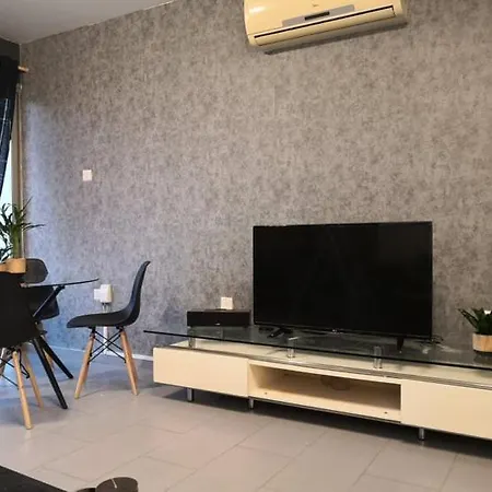 Apartment Loizou Holdings Flat 301 Larnaca