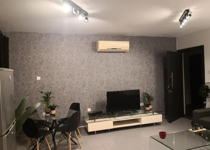 Loizou Holdings Flat 301 Apartmán Larnaca